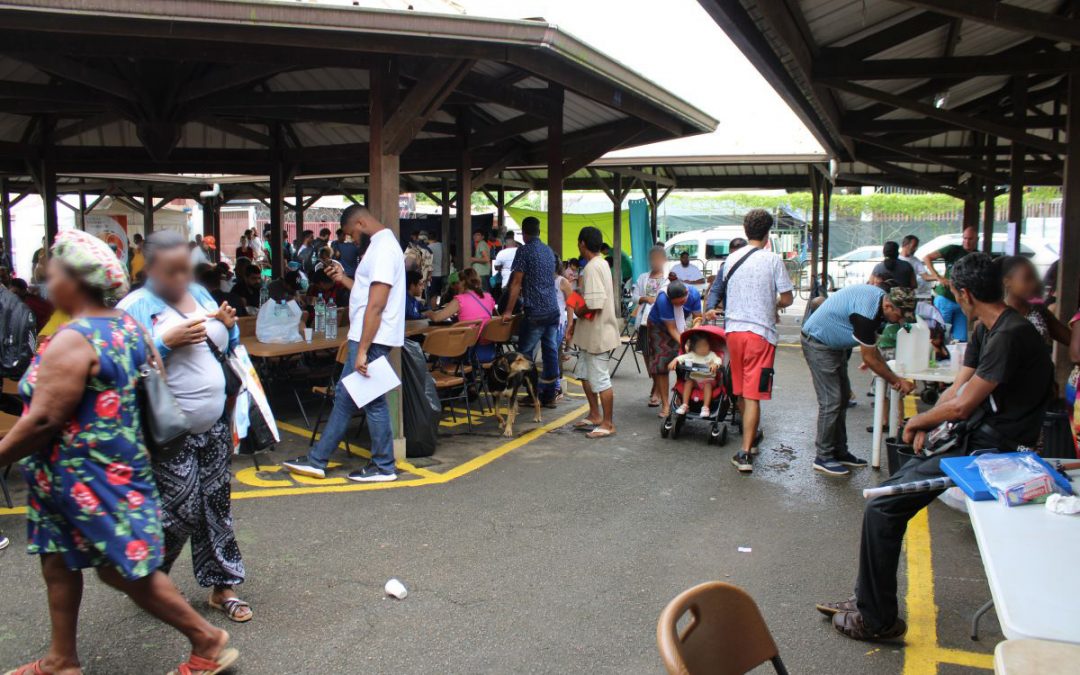 Le guichet unique de la rue : un grand marché de services face à la précarité